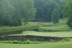 Tot Hill Farm 12th Green